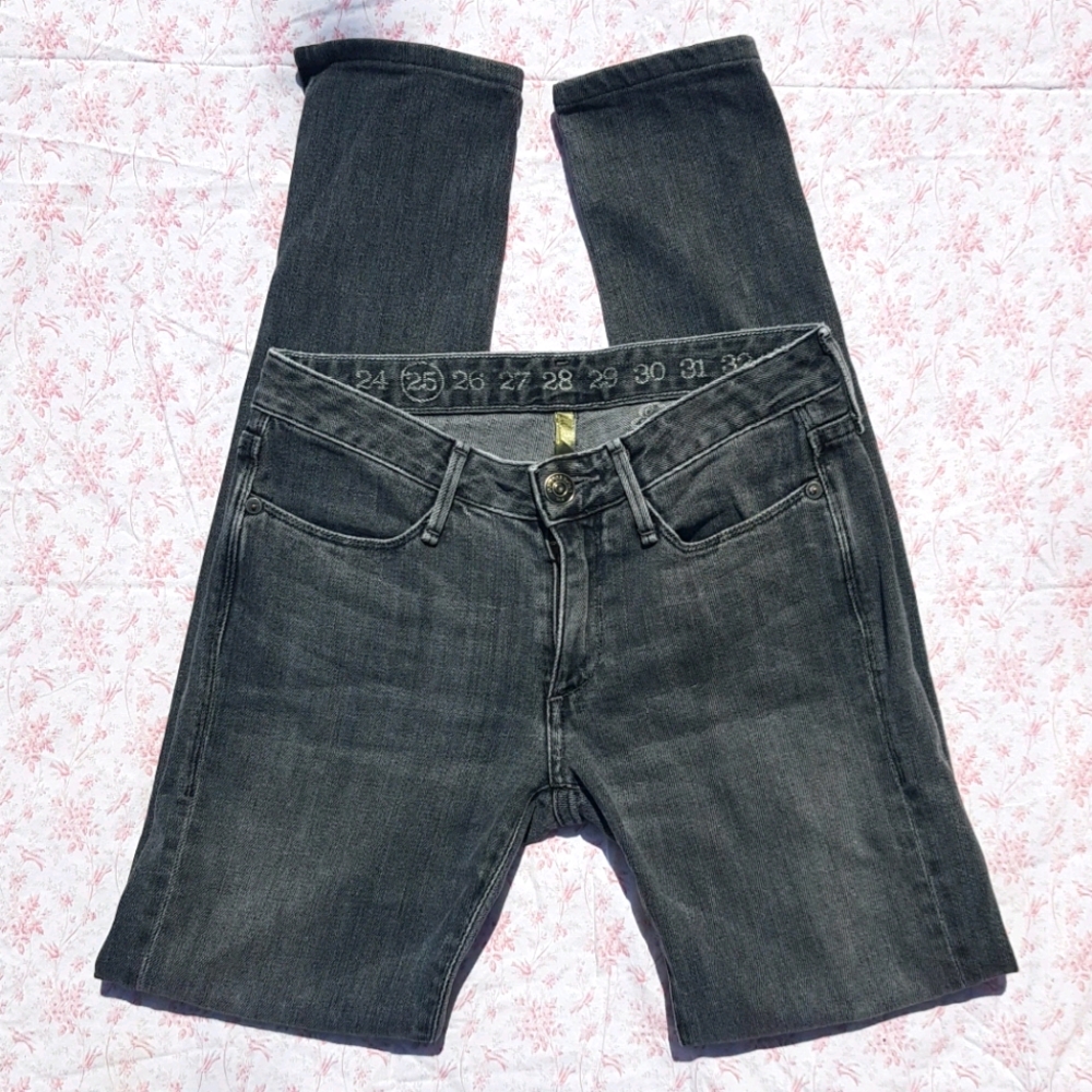 Gray Jeans size 25